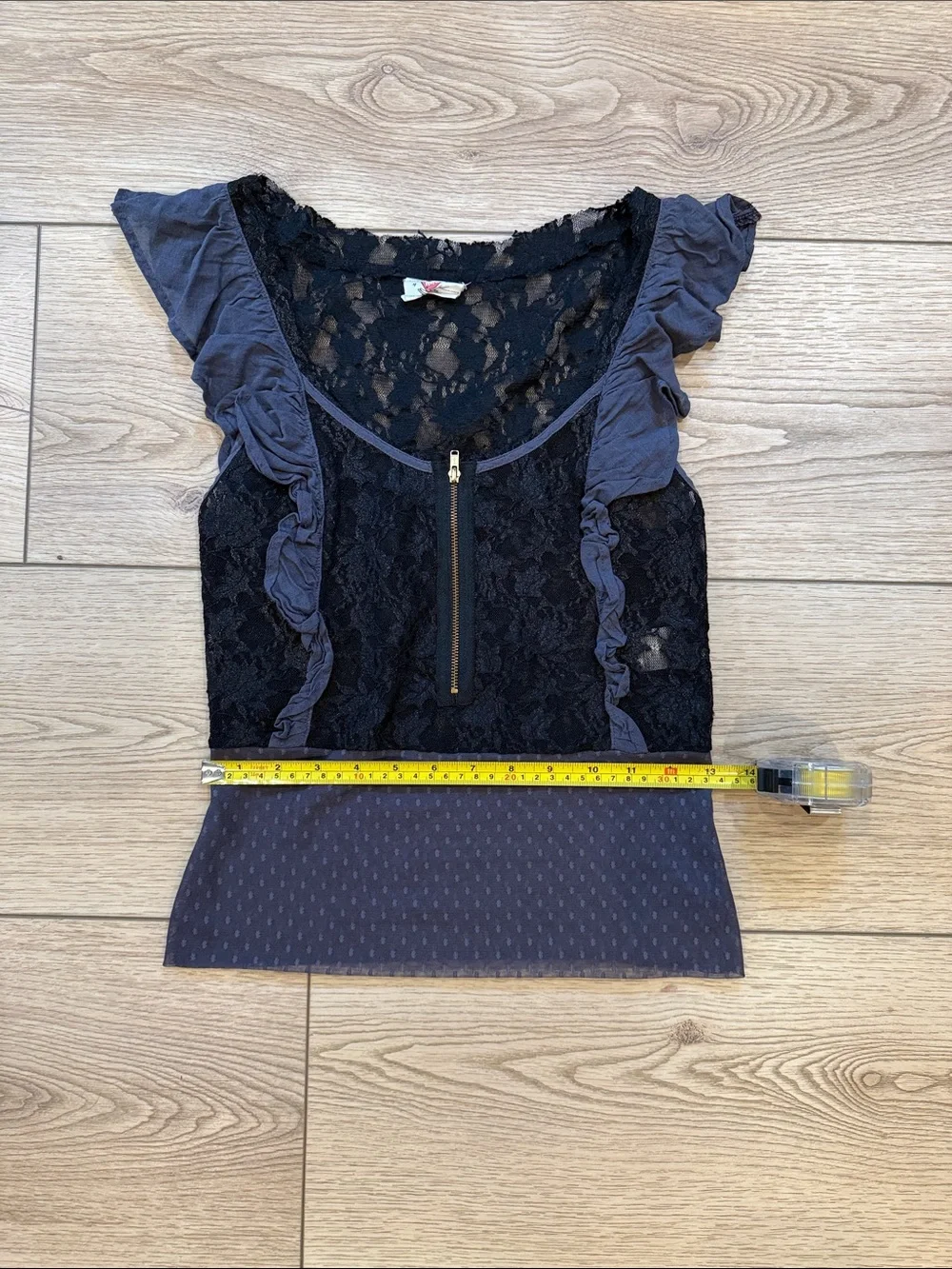 Free People Black Lace Ruffle Mixed-Media Top size 4